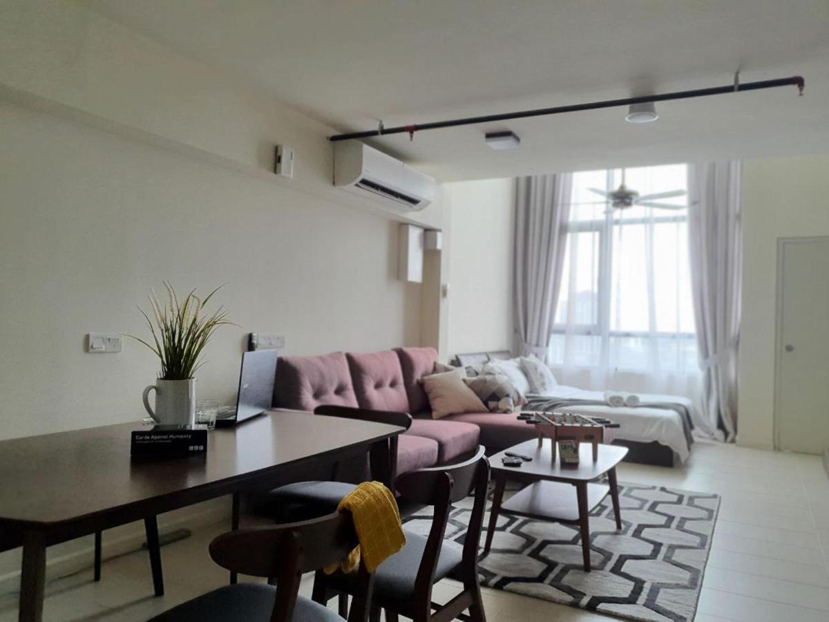 The Perfect Getaway @ Tamarind Suites, Netflix 300Mbps Cyberjaya Exterior photo