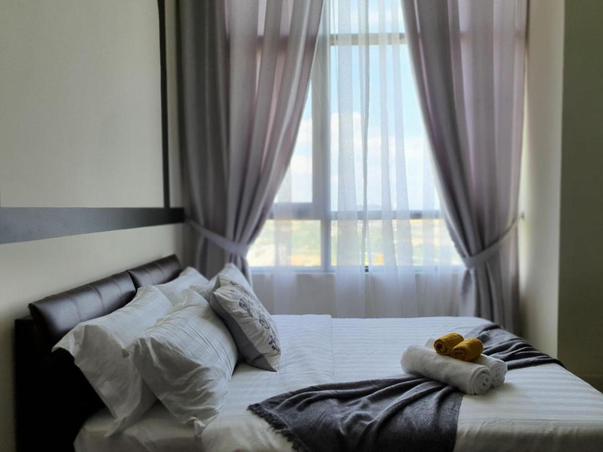 The Perfect Getaway @ Tamarind Suites, Netflix 300Mbps Cyberjaya Exterior photo